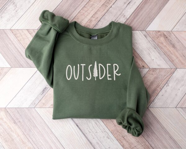 Outsider Embroidery Sweatshirt, Outsider Life Embroidery, Mountain Sweatshirt, Nature Shirt, Hiking Shirt, Trendy Outsider Tee