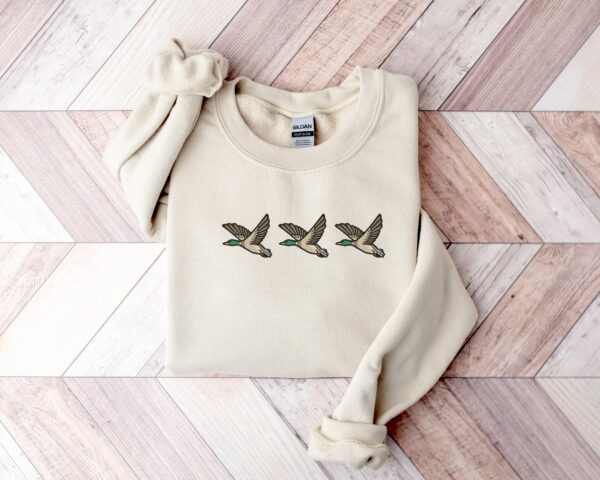 Embroidered Duck Sweatshirt, Animal Lover Sweatshirt, Embroidery Hoodie Crewneck, Embroidered Gift, Christmas Sweater, Duck Sweatshirt