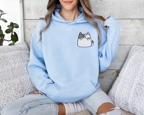 Adorable Embroidered Cute Cartoon Cat With Glasses Hoodie Quirky And Cozy Design Perfect For Cat Lovers Embroidery Hooded Sweatshirt