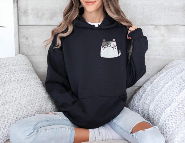 Adorable Embroidered Cute Cartoon Cat With Glasses Hoodie Quirky And Cozy Design Perfect For Cat Lovers Embroidery Hooded Sweatshirt