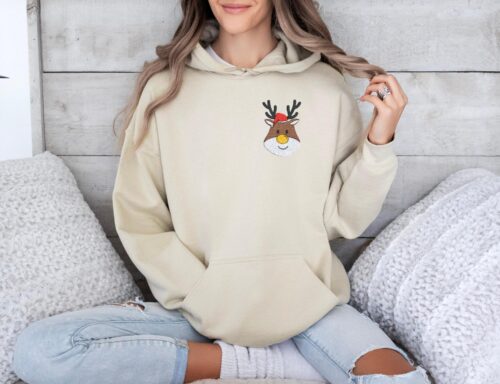 Embroidered Reindeer Hoodie Cozy And Festive Winter Style For Christmas Gift And Holiday Season Xmas Embroidery Hooded Sweatshirt Minimalist