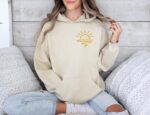 Embroidered Sun Graphic Hoodie Minimalist Sunshine Design For Cozy And Nature-Inspired Style Embroidery Hooded Sweatshirt For Men And Women